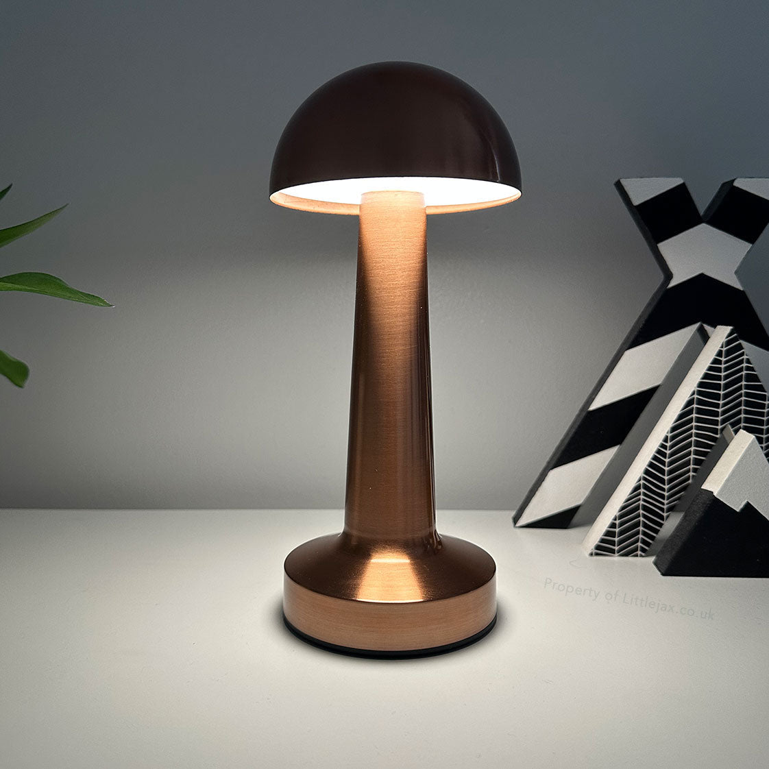 Ecliptica Table Lamp