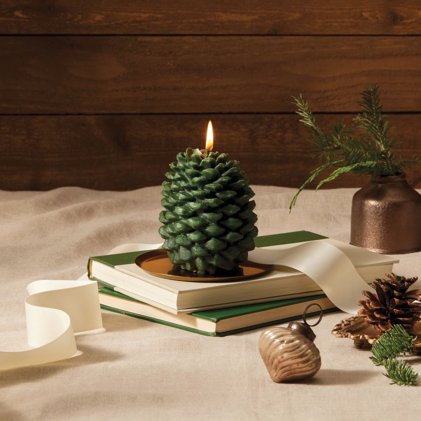 Pinecone Candle